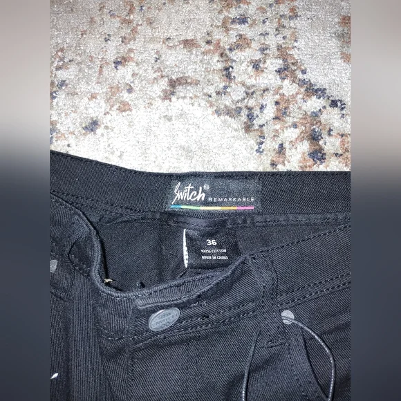 Switch Remarkable Men's Black Jeans Shorts